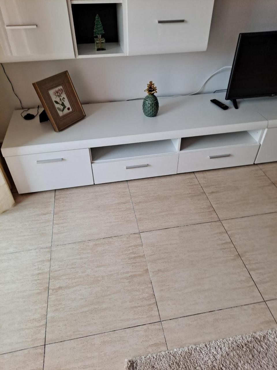 En Edificio Marte Cristianos Apartment *